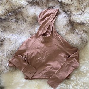 Buffbunny crop pull over & 2 Gymshark Vital Vests